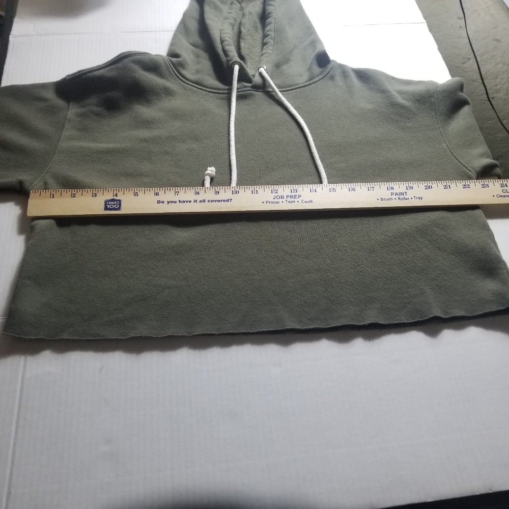 WILD FABLE OLIVE CROPPED HOODIE SIZE MEDIUM - Picture 7 of 10
